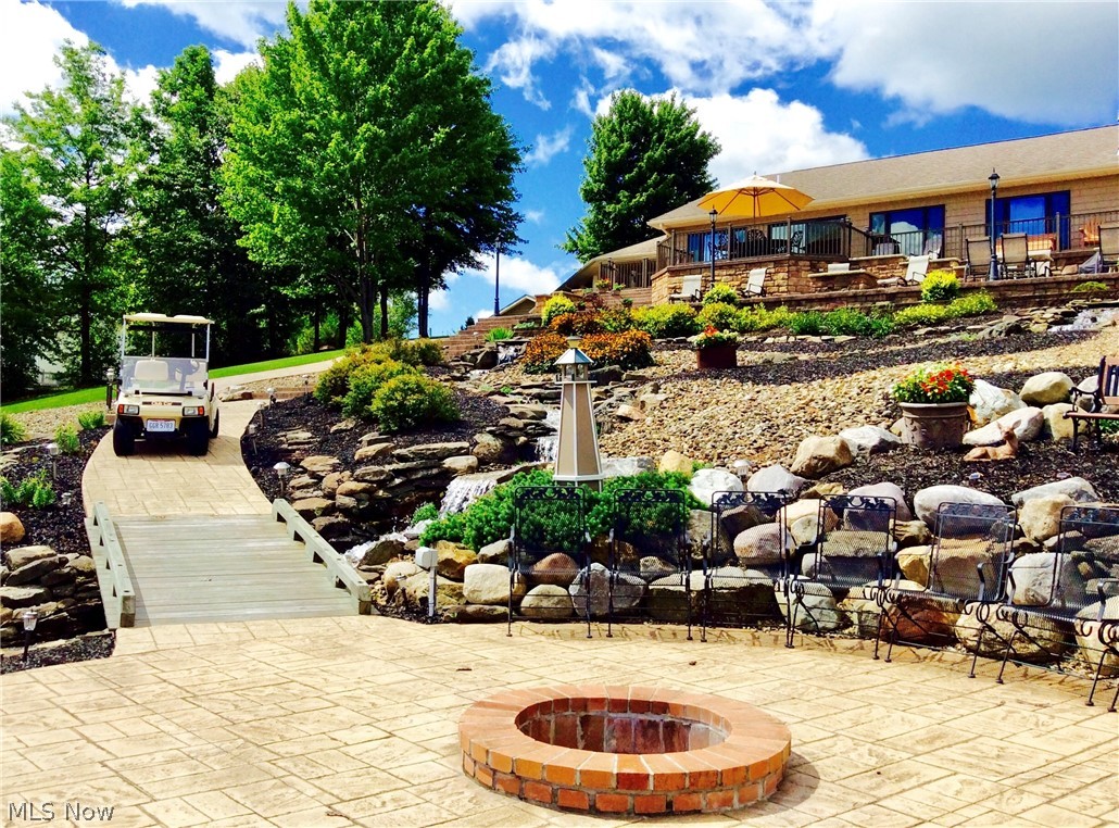 Roaming Rock 07 - Residential