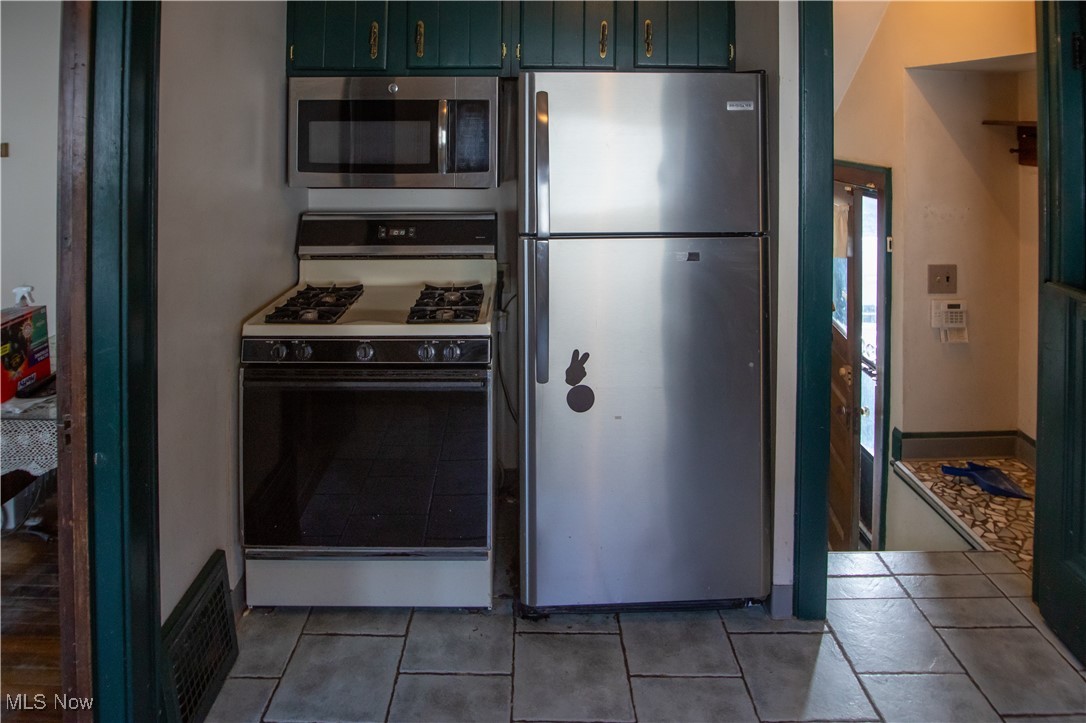 4515 Tuxedo Avenue, Parma, Ohio image 15