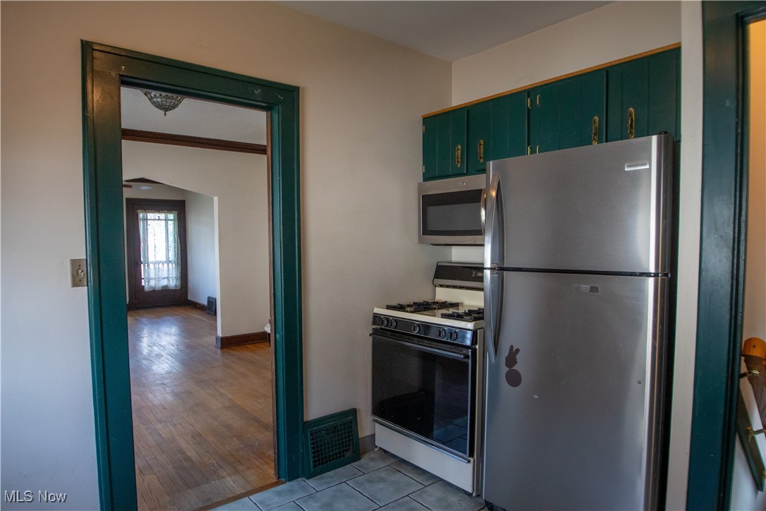 4515 Tuxedo Avenue, Parma, Ohio image 14