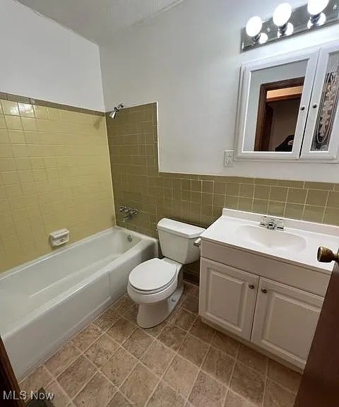 Rosedale Gardens - Residential Income