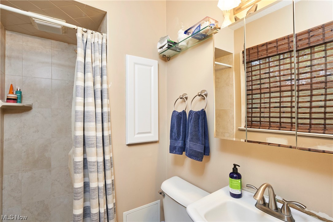 Meadow Park - Residential Lease