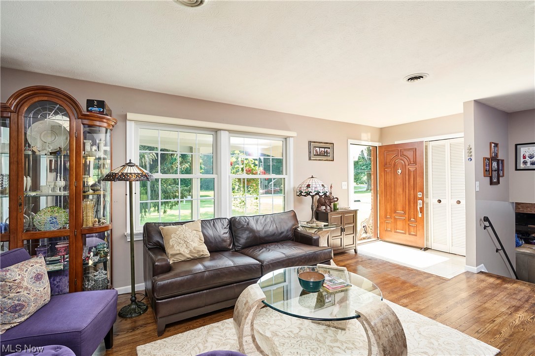 Meadow Park - Residential Lease