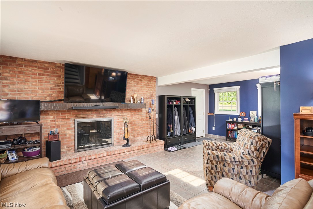 Meadow Park - Residential Lease