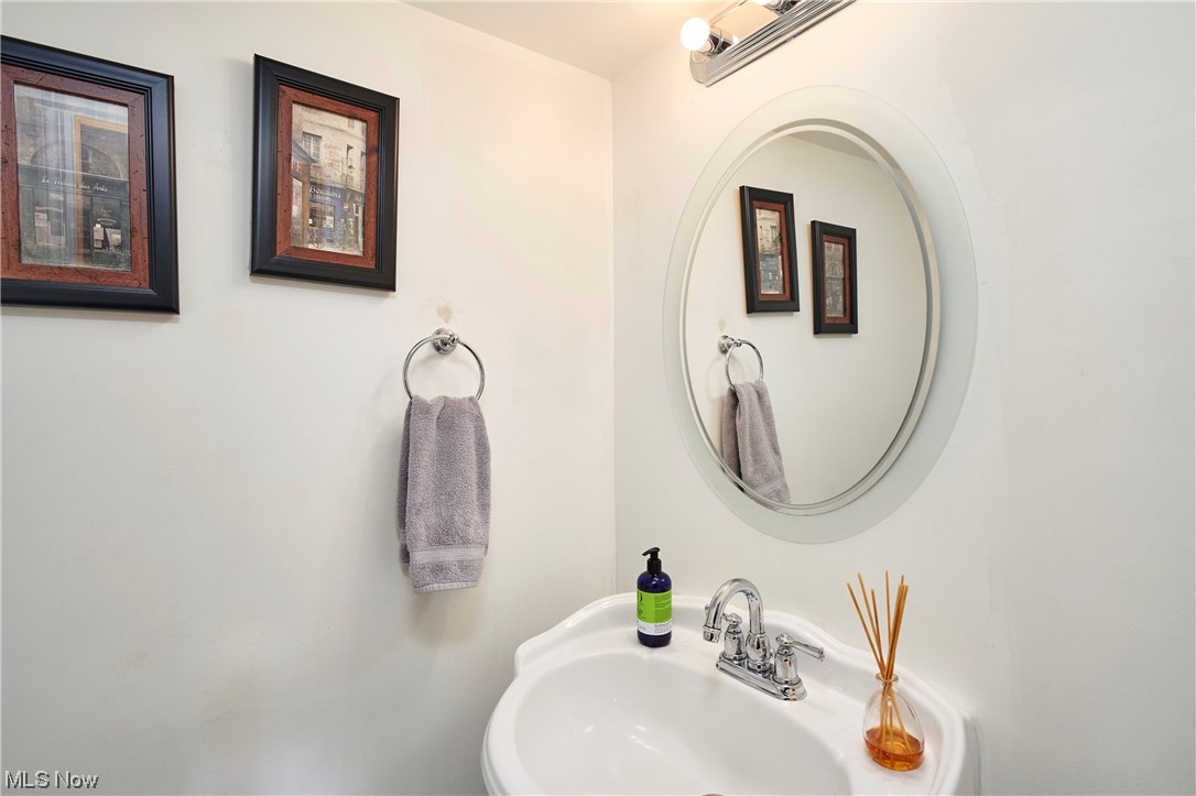 Meadow Park - Residential Lease