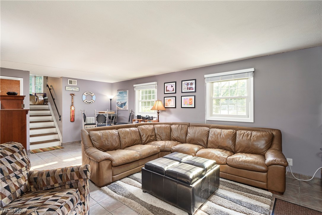 Meadow Park - Residential Lease