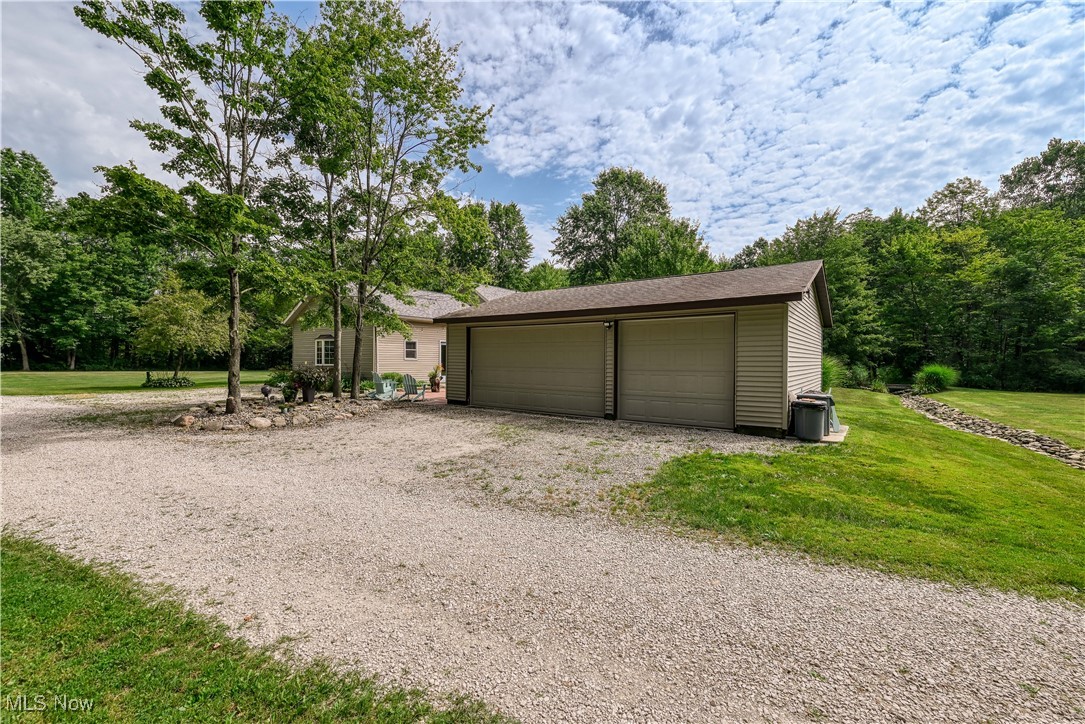 Rootstown, Ohio 44272, United States, 4 Bedrooms Bedrooms, ,4 BathroomsBathrooms,Residential,Active,188397