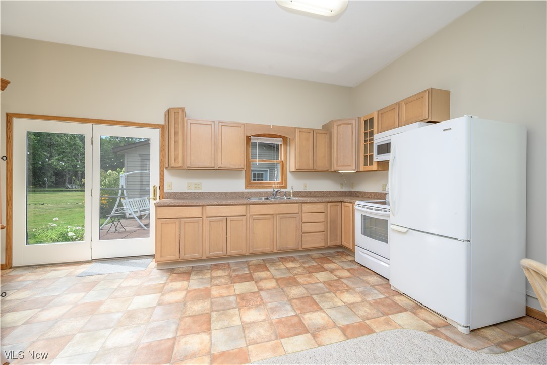 Rootstown, Ohio 44272, United States, 4 Bedrooms Bedrooms, ,4 BathroomsBathrooms,Residential,Active,188397