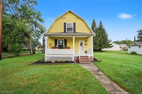 Homes For Sale - 176 S Johnson Road<br/> Mahoning County, Sebring, OH 44672