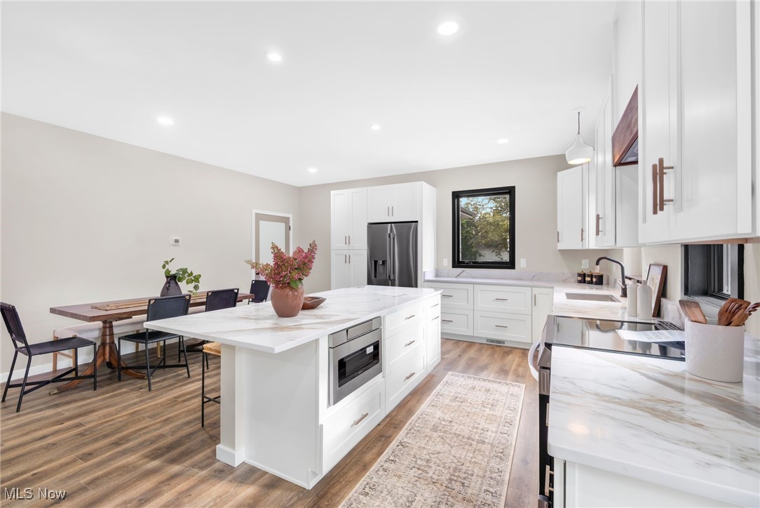 S S Stones College Tr Allo - Residential