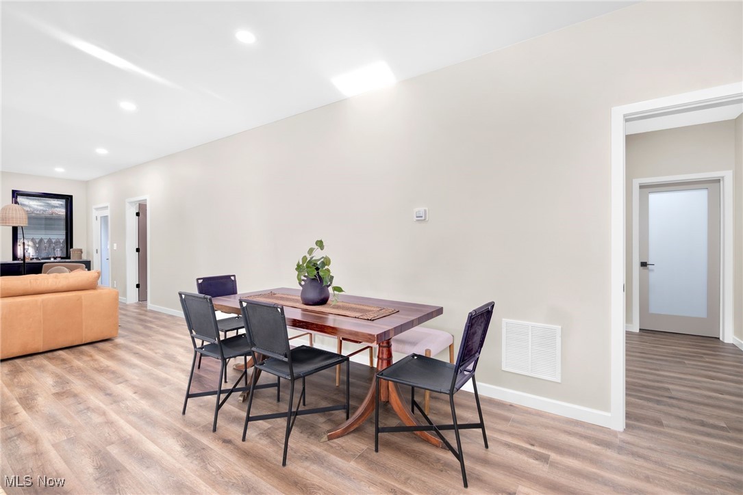 S S Stones College Tr Allo - Residential