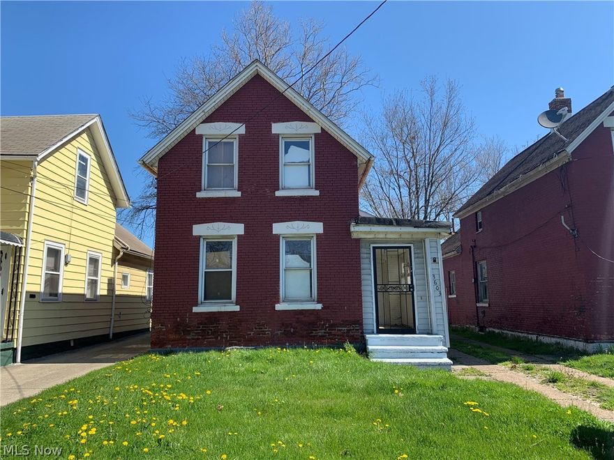 Add to your investment portfolio with this brick, 3 bedroom 1 bath colonial!
