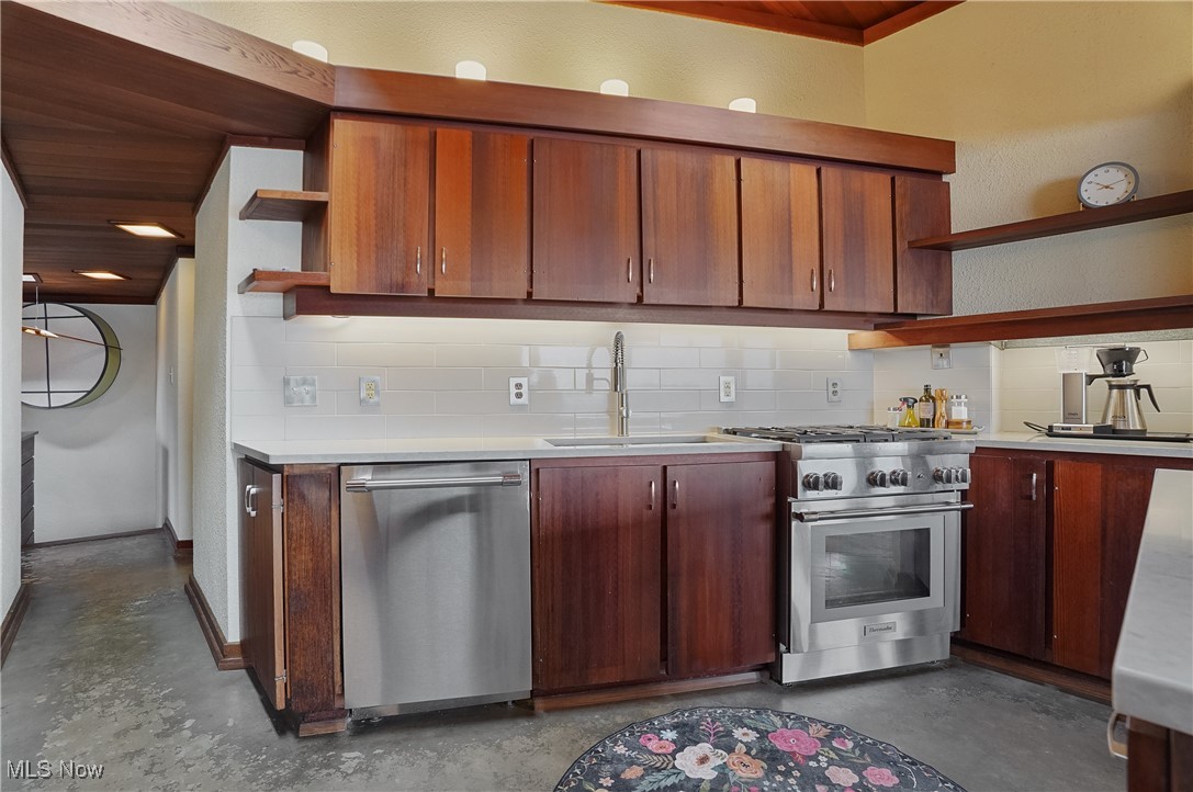 Beechwood Island - Residential