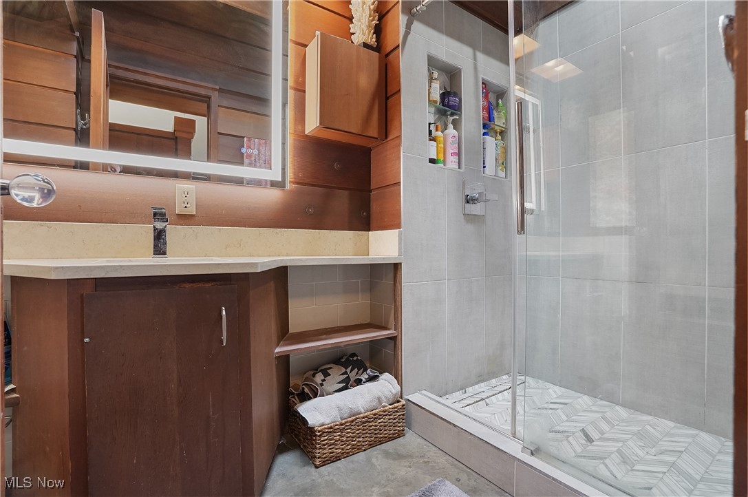 Beechwood Island - Residential