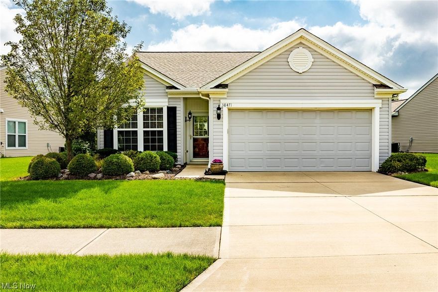 Wonderful Ranch Home in a 55+ Del Webb Lifestyle Community. Open and bright Great Room with it's own Dining Area opening into the 150 sq. ft. Three Season Room with a expansive view of the beautiful landscaped common area. The large Master Suite features a walk-in-tub in the bathroom and a walk-in-closet for max comfort. The second bedroom, with a full second guest bathroom features a new upgraded shower. All the Kitchen and Laundry Room Appliances are included. Special features include Extra large Windows, Luxury Vinyl Flooring through (except bdrms), 9' Ceilings (w/fans) and Premium Window Treatments. The exterior of the home includes Upgraded Landscaping with an Irrigation System and a 20' X 24' extended Garage for storage and a brand new roof.
Enjoy our Community Lodge with Indoor & Outdoor heated Pools, hot tub, Fitness Center, Card & Party Rooms, Pickleball, Shuffleboard & Bocce Courts and a Walking Trail. Join one, or more, of the Numerous Clubs & Interest Groups. The full time Lifestyle Director plans bus trips, educational speakers, exercise classes and many other activities on a weekly basis.