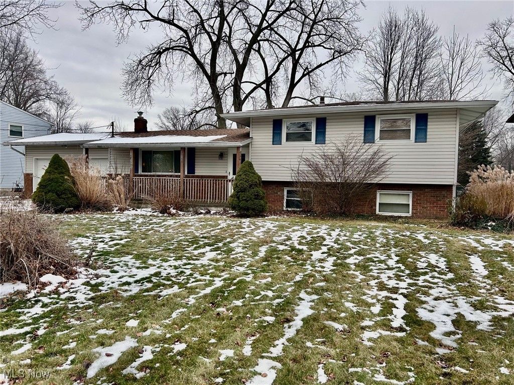 Photo of 7106 Andover Drive, Mentor, OH 44060 (MLS # 5177324)