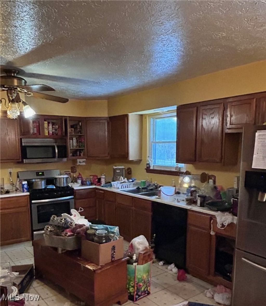 Photo of 7106 Andover Drive, Mentor, OH 44060 (MLS # 5177324)