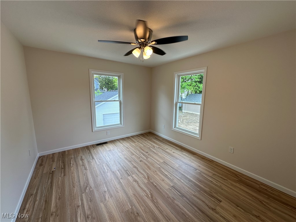 723 Mineral Springs Avenue, Youngstown, Ohio image 20