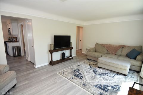 Tiny photo for 32113 Dickerson Road, Willowick, OH 44095 (MLS # 5187775)