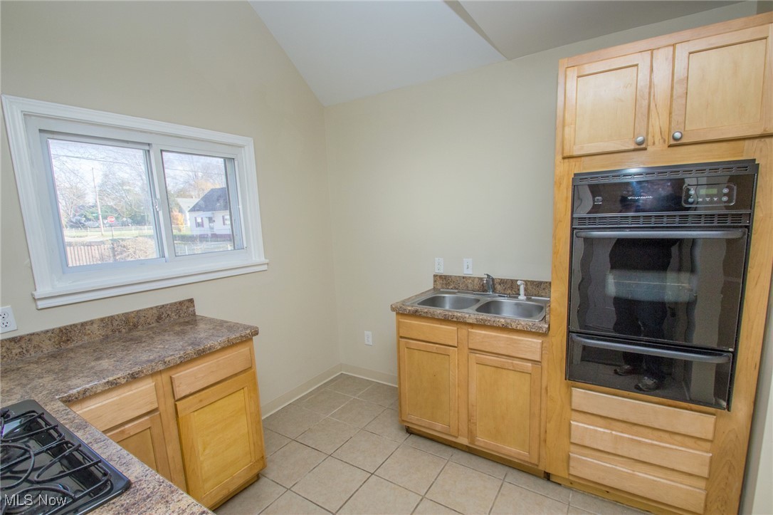1155 Hardesty Blvd, Akron, Ohio image 23