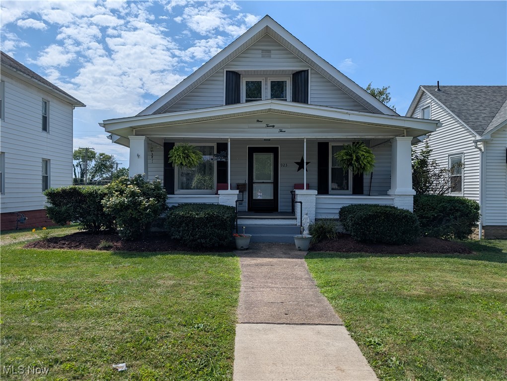 Welcome to 923 Clark St! This home has great curb appeal with updated landscaping, lots of off-street parking, covered front porch, back deck and a 2-car garage. Inside there is a large living room that flows into the dining room. The kitchen is located at the back of the home that allows easy access to the deck. A great place to sit and relax and enjoy your morning coffee. The first floor also has 2 bedrooms, a large laundry room and a full bathroom. The second floor has a large bedroom with sitting area and bathroom. You also have 2 closets and built in storage. To complete the home, you have an unfinished basement that has lots of storage. Schedule your showing today to see this amazing home.