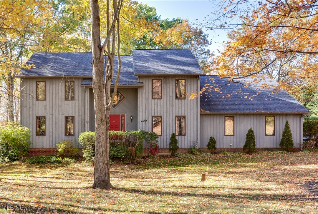 200 Greentree Circle