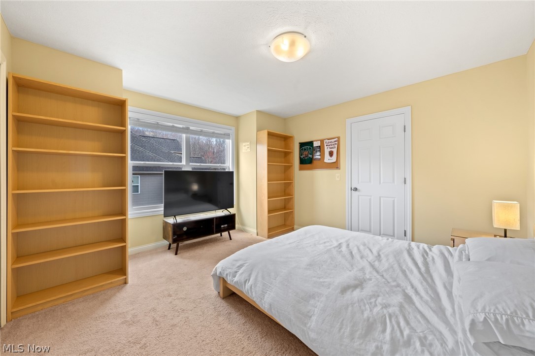 Twin Crks - Residential