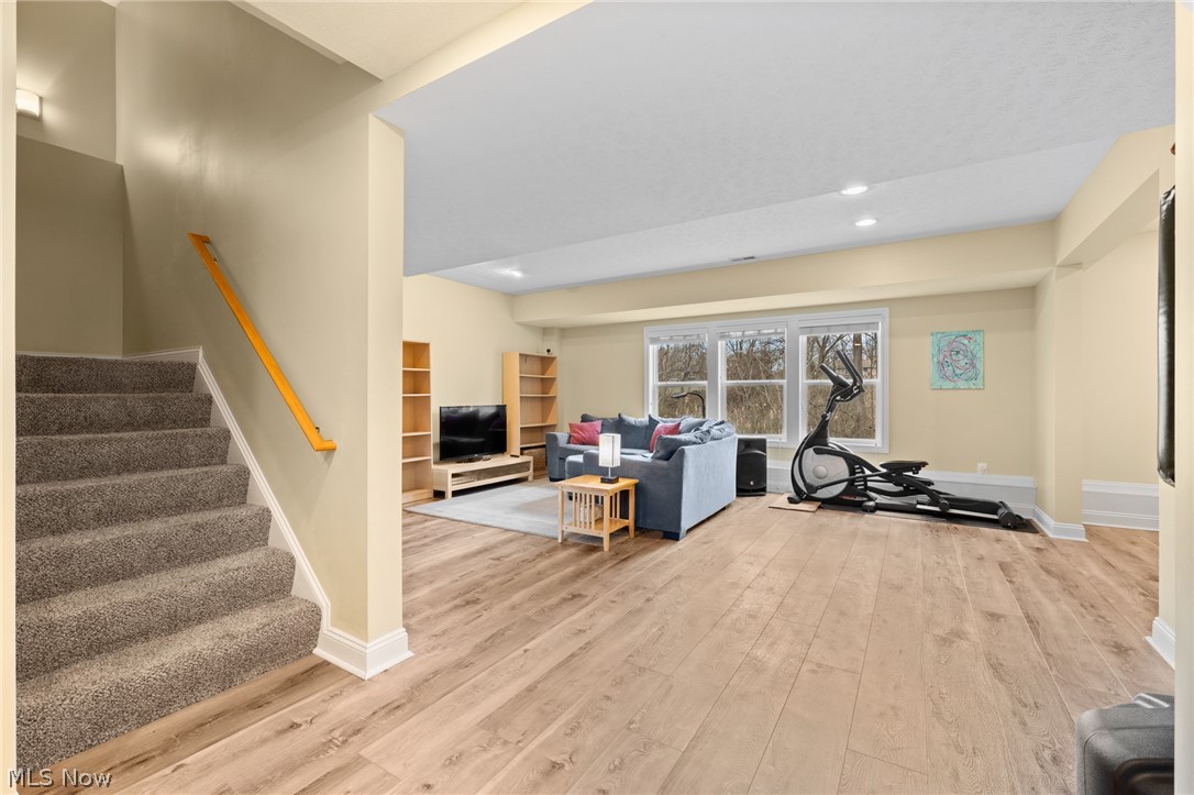 Twin Crks - Residential