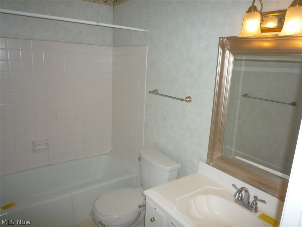 Echo Valley Condo - Residential