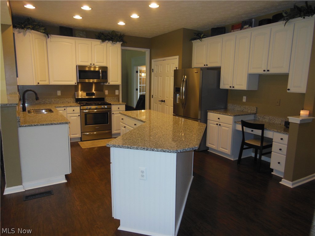 Emerald Estates Ph 04 - Residential