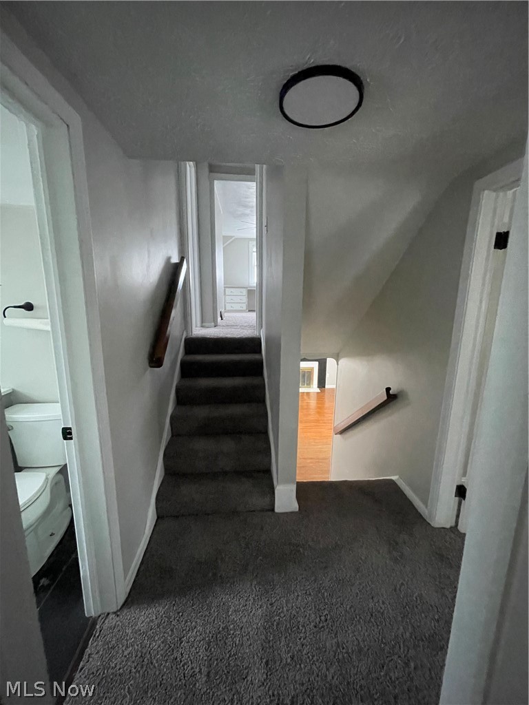 Lyndhurst Manor Sub - Residential