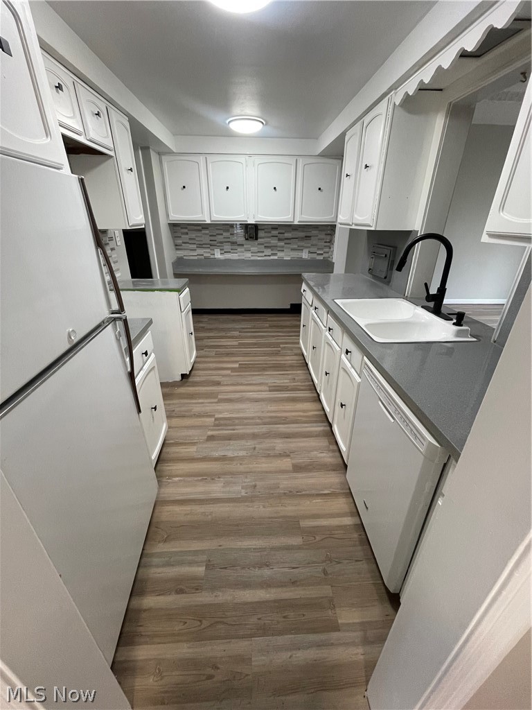 Lyndhurst Manor Sub - Residential