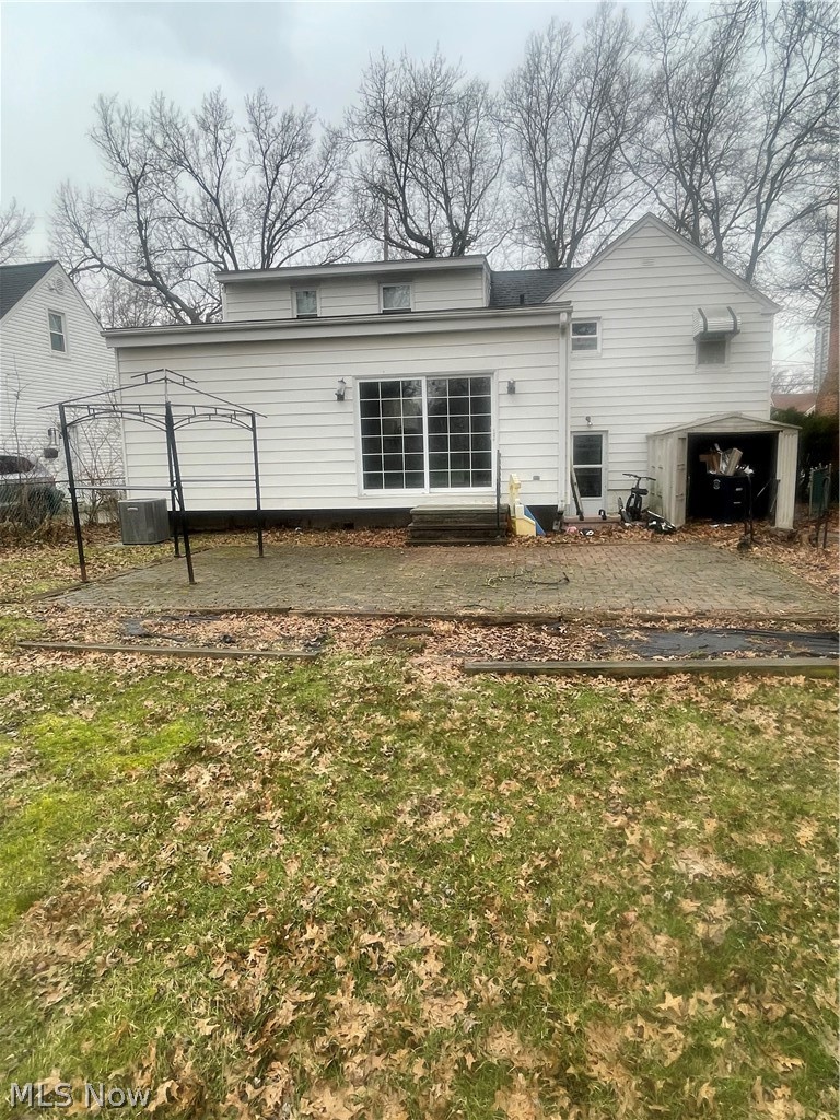 Lyndhurst Manor Sub - Residential