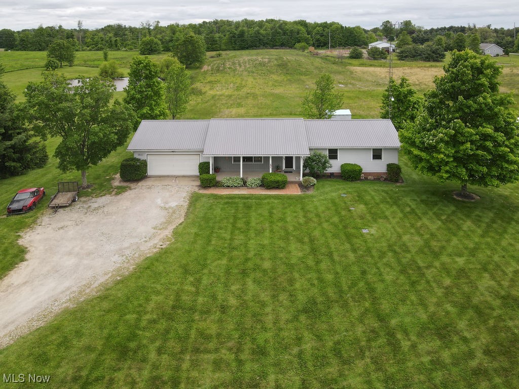 16000 Louisville Street, Homeworth, Ohio image 4