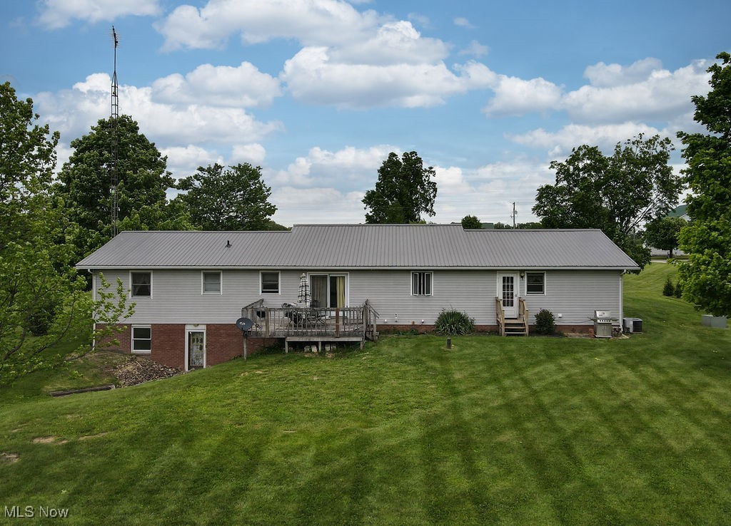 16000 Louisville Street, Homeworth, Ohio image 34
