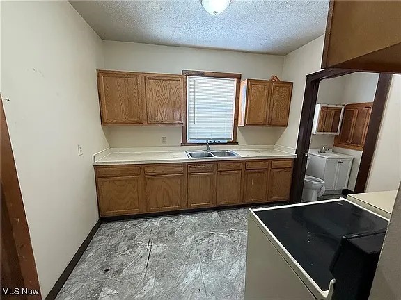 Buckingham - Residential Lease