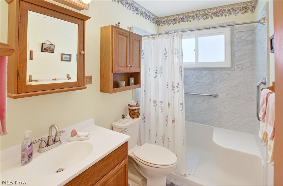 Leroy Harris Le-Bern Developme - Residential