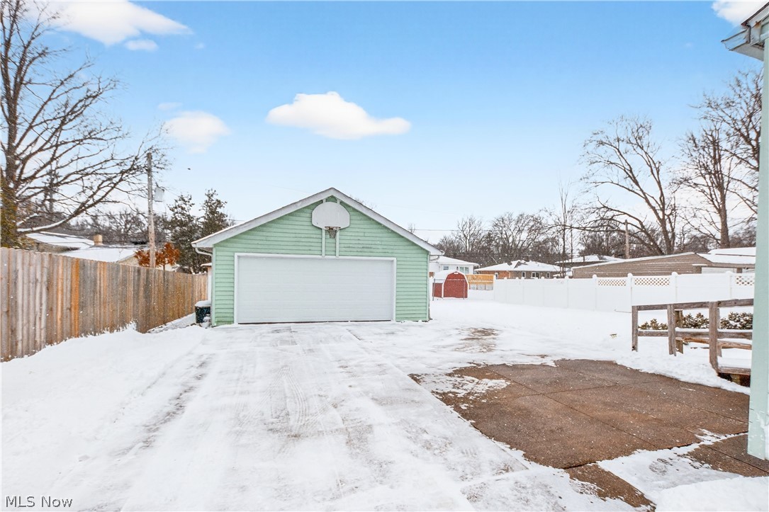 Leroy Harris Le-Bern Developme - Residential