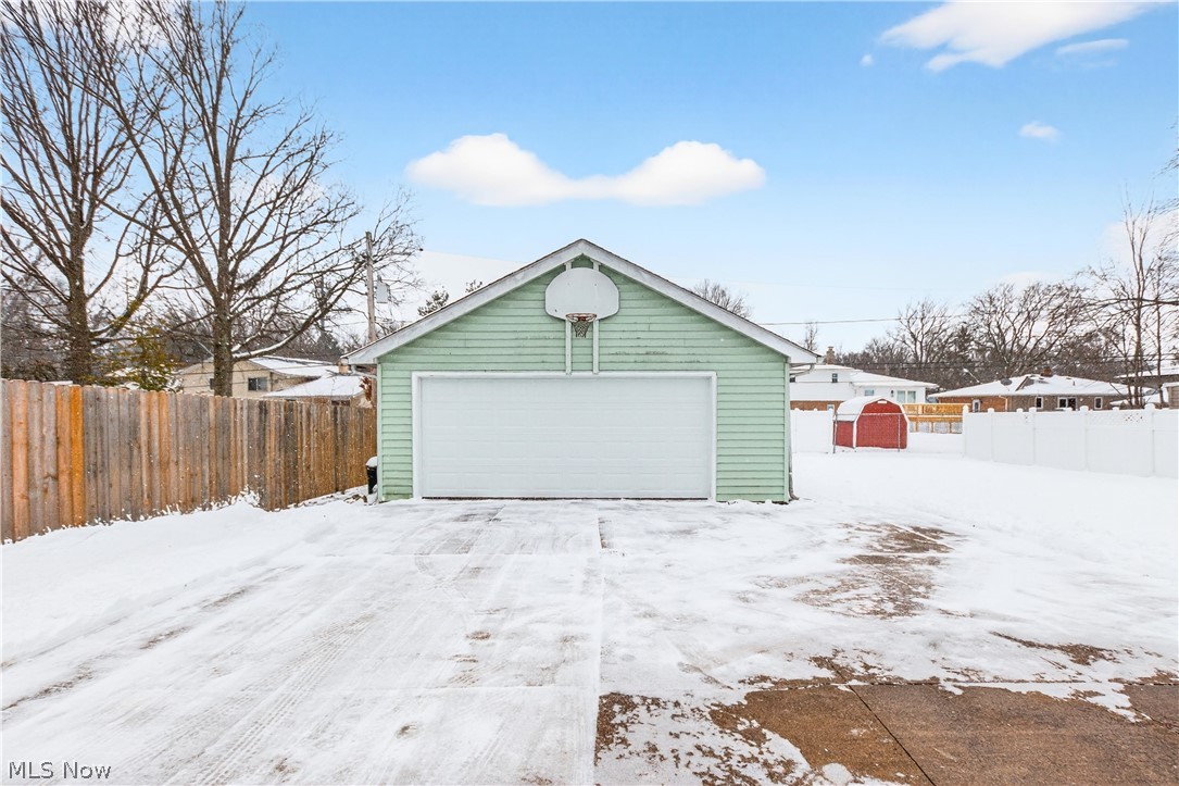 Leroy Harris Le-Bern Developme - Residential