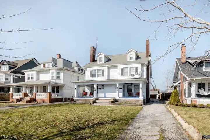 Lakewood Realty Cos Lakewood - Residential Income