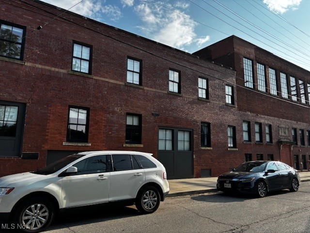 E Ackleys Sub - Land