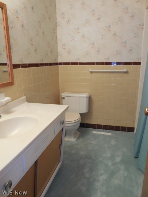 Melvin F Freelands Westhill E - Residential