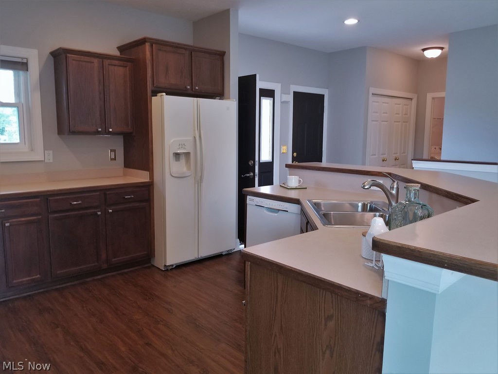 Lakes/Franklin Mills - Residential