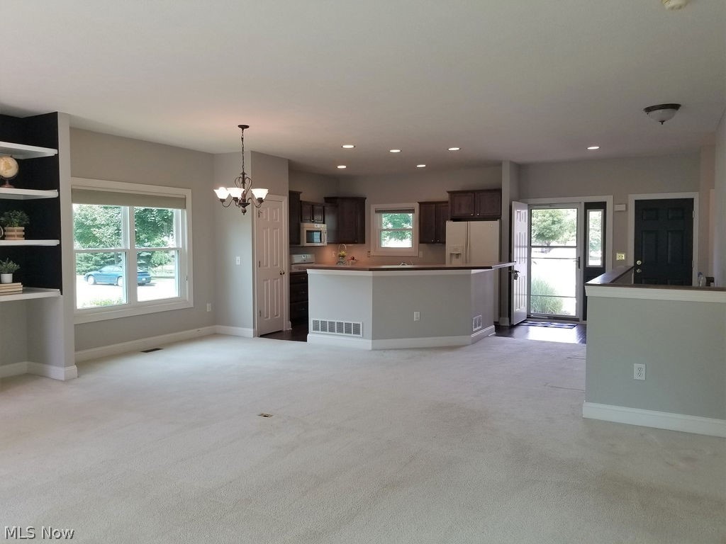 Lakes/Franklin Mills - Residential