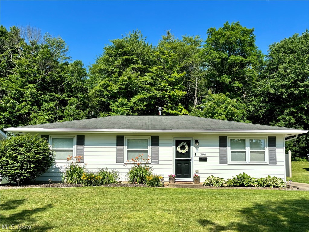 Check out this newly updated ranch located in the heart of chardon. This home is located in the desirable Chardon Park Estates Neighborhood. It has newer laminate flooring, trim and paint in living room and kitchen. Kitchen has views of the backyard with hard surface countertops and stainless appliances. Bathroom was fully updated in 2023 including a paint trim, new vanity, tub, and LVP flooring. 2 of the bedrooms have newer carpet, trim and paint the 3rd bedroom has new floating floor with newer trim and paint. Laundry/ utility room leads to the back yard and offers new LVP flooring, trim, paint and a new furnace and A/C unit (installed 2024)
Outback is a private setting with a covered back patio and wooded views from the back yard. This home wont last. Set your showing up today!