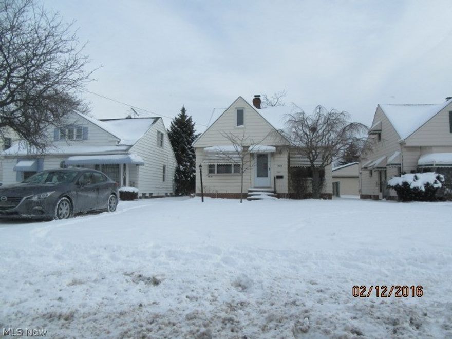 Cape cod style home situated in the city of Garfield Hts.  Location lends itself to all area amenities, local bus lines, and quick access to I-480.  Home is in need of a little work but lot's of upside on this one.