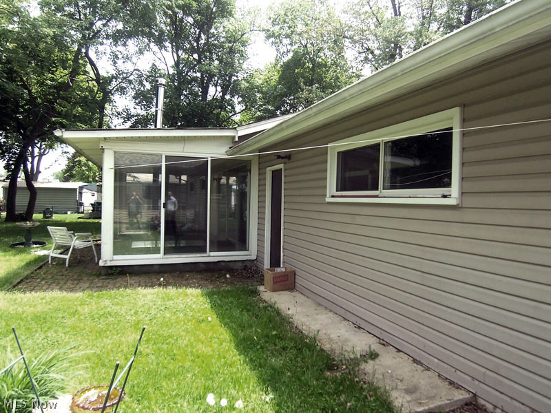 East Manor - Residential