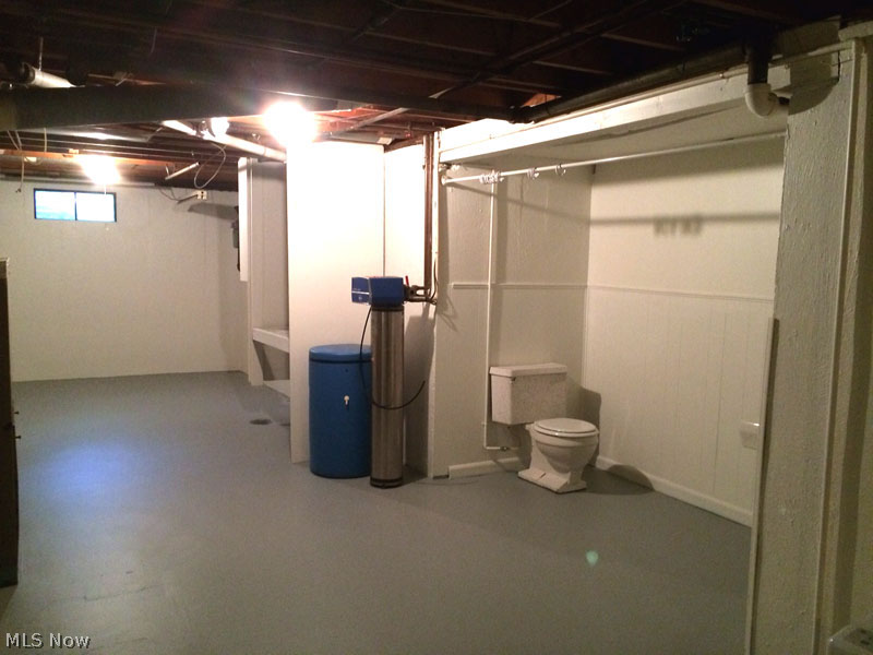 East Manor - Residential