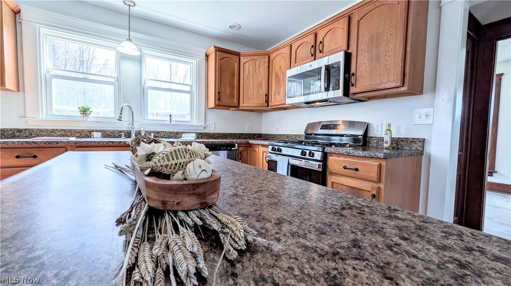 Photo of 630 Dorman Road, Conneaut, OH 44030 (MLS # 5198399)