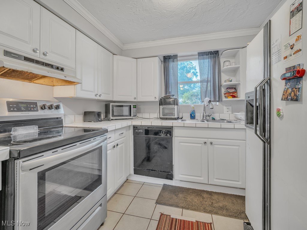 Woodview Estate #1 - Residential