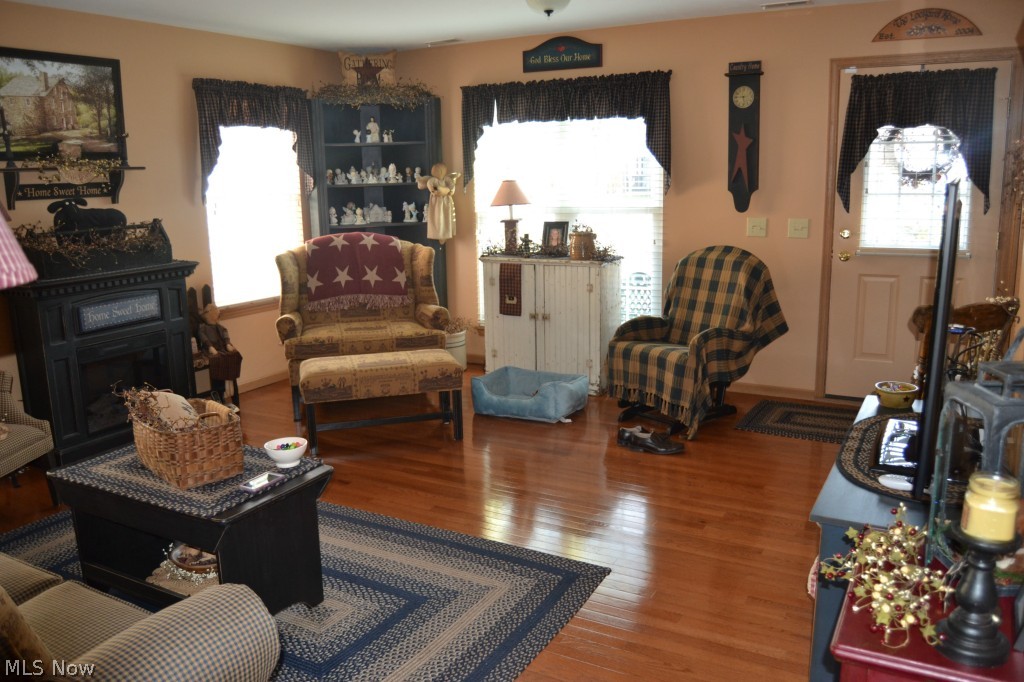 Lake View Terrace Estates 01 02 - Residential